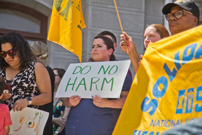 Hahnemann employees, city officials, and unions rally against the closing of the hospital. (Kimberly Paynter/WHYY)