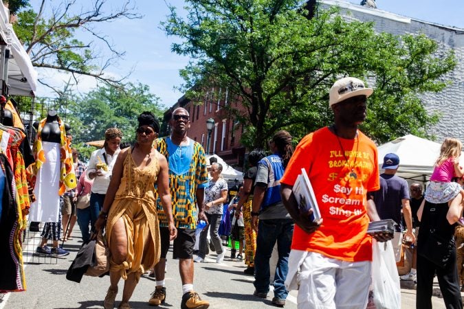 Thousands packed the west end of South Street Sunday afternoon for the annual Odunde Festival. (Brad Larrison for WHYY)