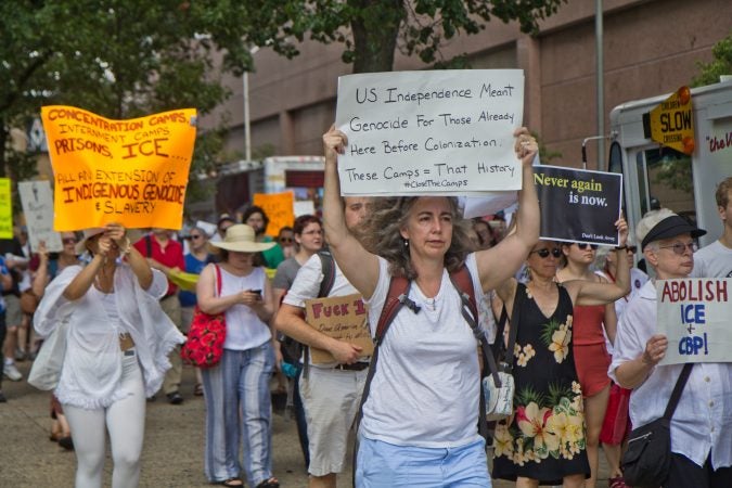 Jewish activist groups demanded immigrants at the border be removed from detention centers on Independence Day in Philadelphia. (Kimberly Paynter/WHYY)