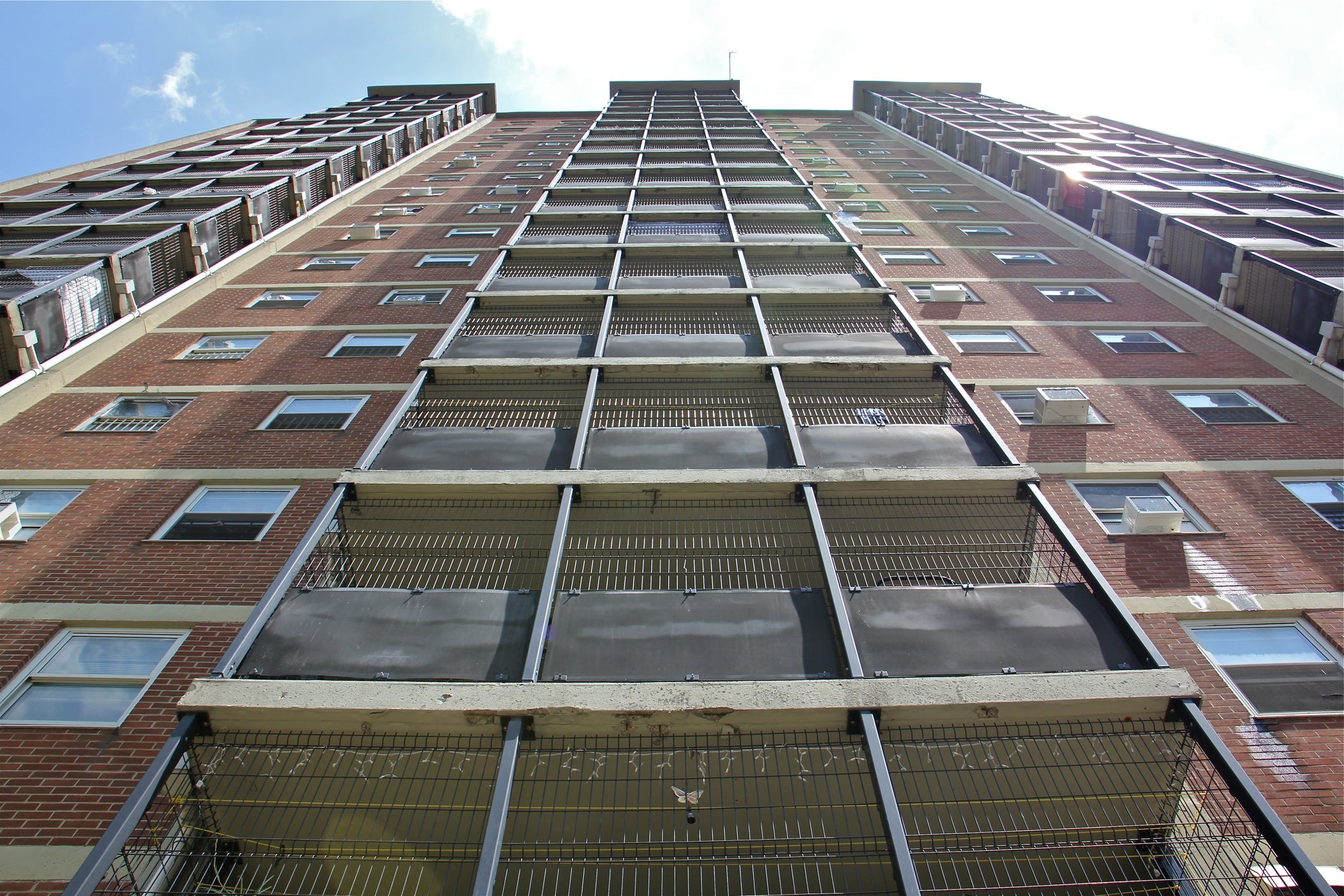 Philadelphia Housing Authority to demolish Fairhill Apartments - WHYY