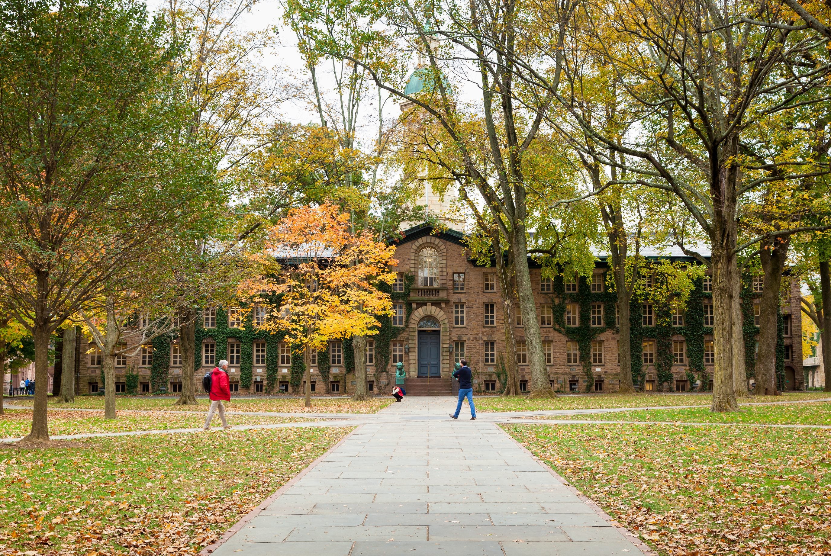 New Jersey targets growing student debt with new reforms - WHYY