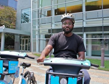 PlanPhilly's transportation reporter Darryl Murphy (Emma Lee/WHYY)