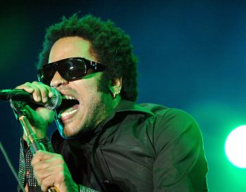 U.S. singer Lenny Kravitz performs on the main stage during the opening day of the Paleo Festiva in Nyon, Switzerland, late Tuesday, July 19, 2005.  (AP Photo/Keystone, Laurent Gillieron) 