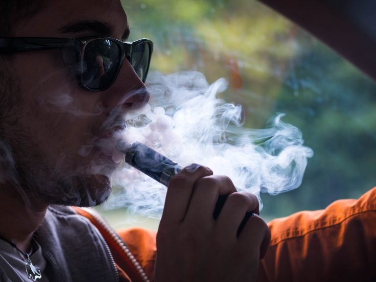 Vaping has been linked to a cluster of hospitalizations in Wisconsin, Illinois and Minnesota. (sestovic/Getty Images)