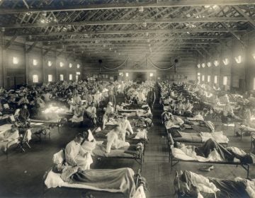Emergency hospital during influenza epidemic, Camp Funston, Kansas, probably early 1918. (OHA 250: New Contributed Photographs Collection, Otis Historical Archives, National Museum of Health and Medicine)
