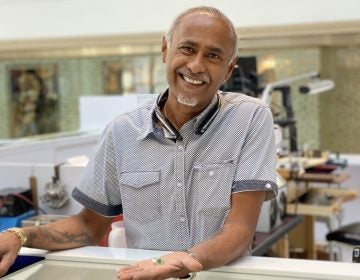 George Thomas at his new Creative Silver kiosk in the Fashion District DANYA HENNINGER / BILLY PENN
