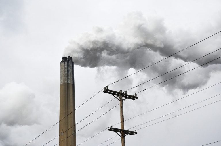 The Bruce Mansfield Power Plant burns coal to generate electricity in Beaver County. (Amy Sisk/StateImpact Pennsylvania)