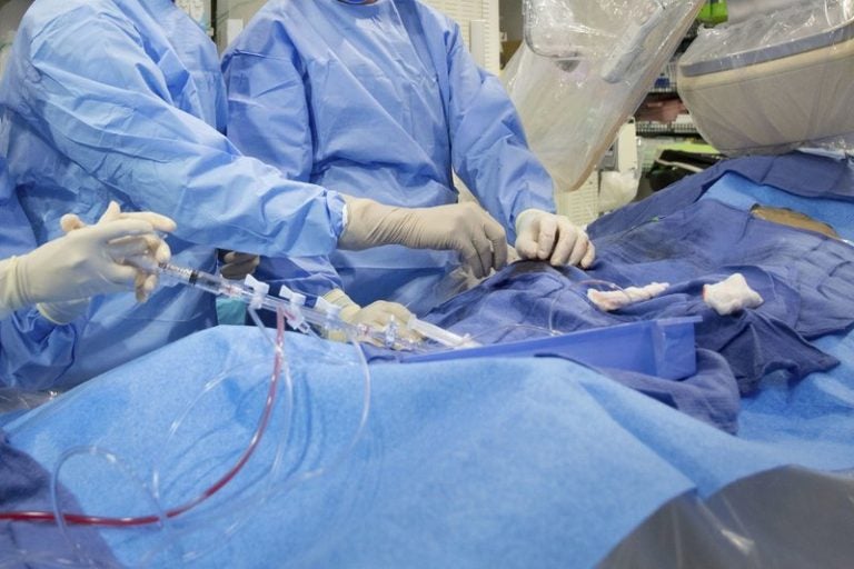 In this Feb. 16, 2017 file photo, surgeons perform a non-emergency angioplasty at Mount Sinai Hospital in New York.  (Mark Lennihan/AP Photo)