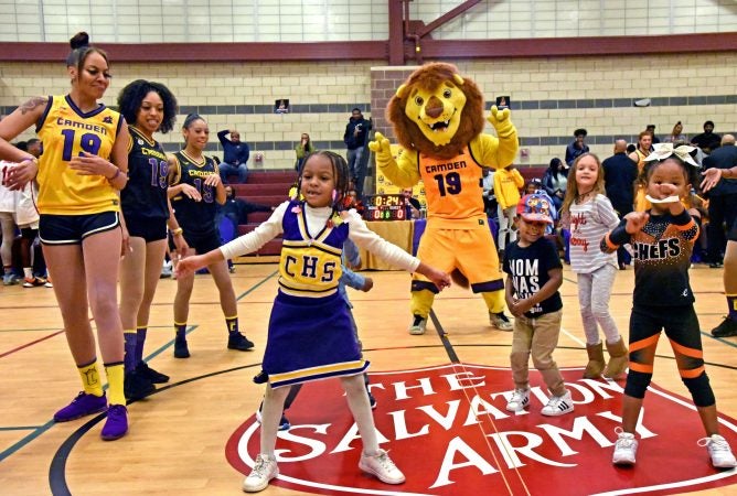 Camden Monarchs bring semi-pro basketball to Camden - WHYY