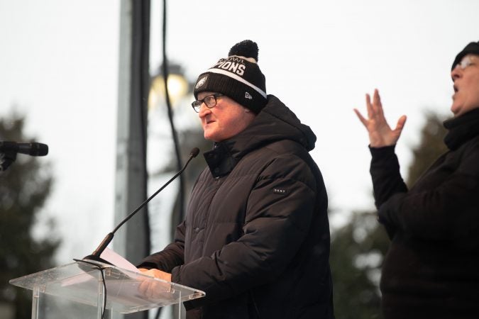 Philadelphia Mayor Jim Kenney was among the speakers at the 4th annual Women's March on Philadelphia. (Becca Haydu for WHYY)