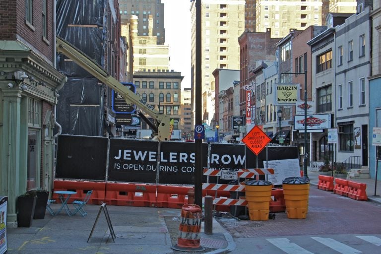 Jewelers Row in the 700 block of Sansom Street as a demolition crew makes way for a new condo tower on Jan. 22, 2020. (Emma Lee/WHYY)