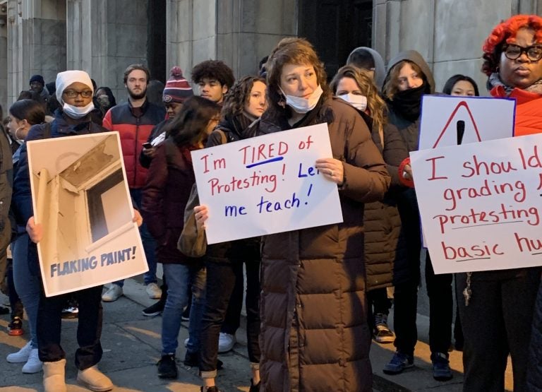 Teachers at Franklin Learning Center rally outside the school early Thursday morning demanding more action to make the building free of environmental hazards. (The Notebook)