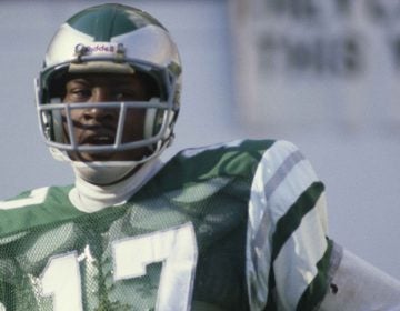 Harold Carmichael, running back for the Philadelphia Eagles, is shown during a game against the St. Louis Cardinals in Philadelphia, Pa., Dec. 14, 1980. (AP Photo/Clem Murray)