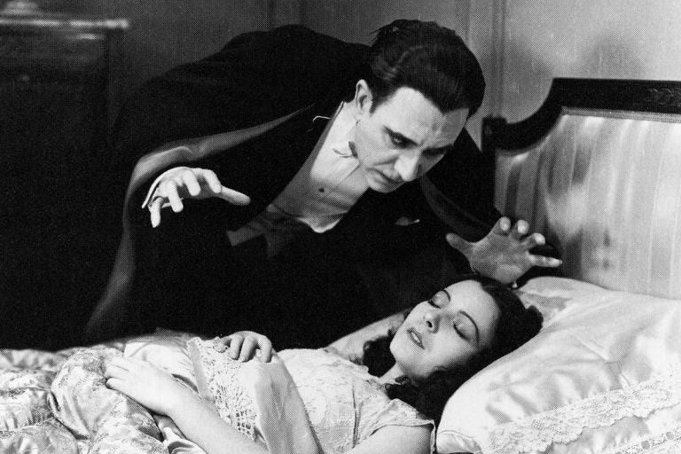 Dracula (Carlos Villarías) and Eva (Lupita Tovar) in Spanish Dracula. (Universal Studios Licensing LLC)