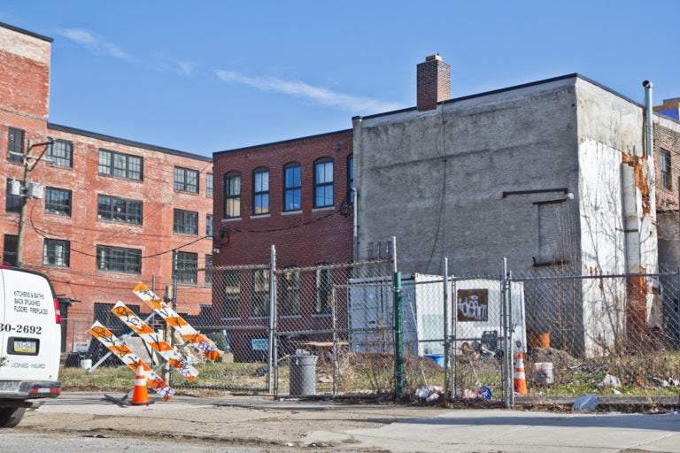 Streamline is developing a lot on the 1300 block of Germantown Avenue, between Thompson and Master Streets. (Kimberly Paynter/WHYY)