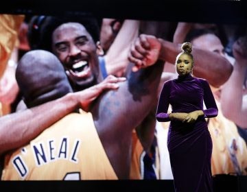 Jennifer Hudson sings a tribute to former NBA All-Star Kobe Bryant and his daughter Gianna, who were killed in a helicopter crash Jan. 26, before the NBA All-Star basketball game Sunday, Feb. 16, 2020, in Chicago. (AP Photo/Nam Huh)