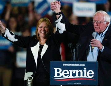 Democratic presidential candidate Sen. Bernie Sanders, I-Vt., with his wife, Jane O'Meara Sanders. (David Zalubowski/AP Photo)