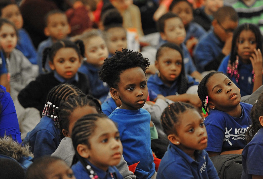 Levar Burton Reads Stories To Children In Wilmington - Whyy