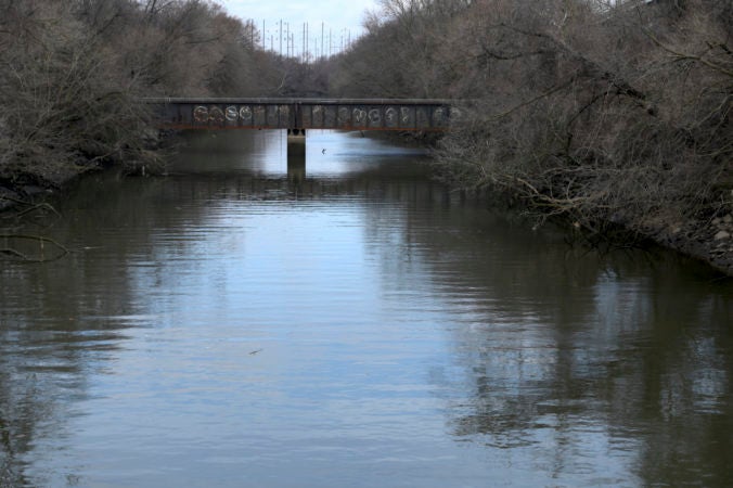 Frankford Creek, on the south side of Bridesburg, helps give the neighborhood the feel of an urban cul-de-sac. (Bastiaan Slabbers for Keystone Crossroads)