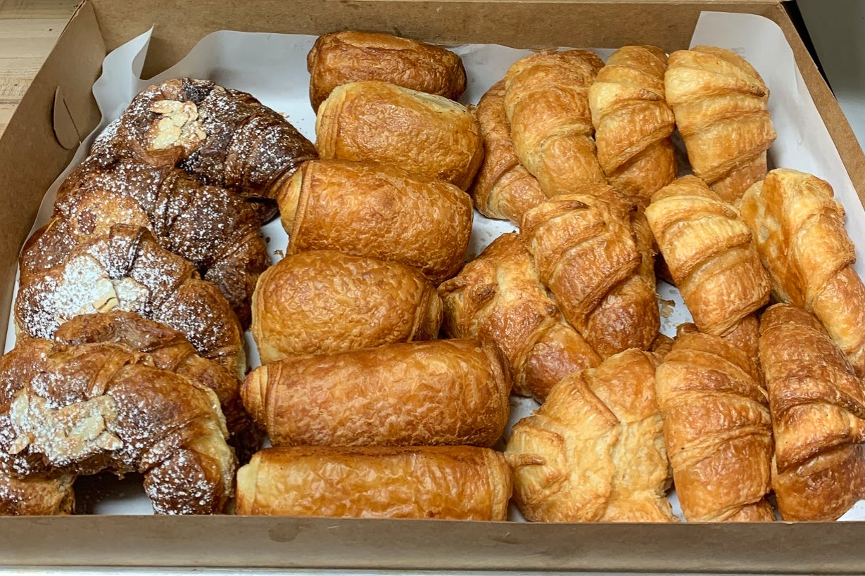 https://whyy.org/wp-content/uploads/2020/03/2020-03-26-provided-west-philadelphia-four-worlds-bakery-baking-for-hospital-workers.jpg