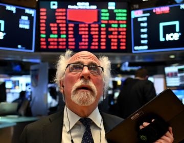 Markets are falling sharply, even after the Federal Reserve aggressively cut interest rates to near zero. (Johannes Eisele/AFP via Getty Images)
