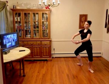 First State Ballet Theatre company dancer and faculty member Jessi Eizember teaches a children's ballet class on Zoom. (Courtesy of Traci Eizember)