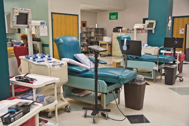 The Red Cross Blood Donation Center on Spring Garden Street in Philadelphia. (Kimberly Paynter/WHYY)