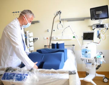 Preparing for COVID-19 intensive care patients (Photo by: Britta Pedersen/AP Images)