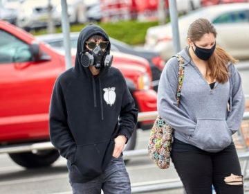 April 4, 2020, Scotch Plains, New Jersey, USA: Customer is ready for shopping wearing a top of the line protective mask at Home Depot during this covid-19 pandemic in Watchung, New Jersey. Duncan Williams/CSM.(Credit Image: © Duncan Williams/CSM via ZUMA Wire) (Cal Sport Media via AP Images)