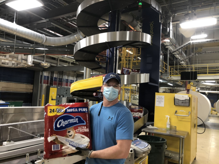 A worker in the Proctor & Gamble Mehoopany plant (Courtesy P&G)