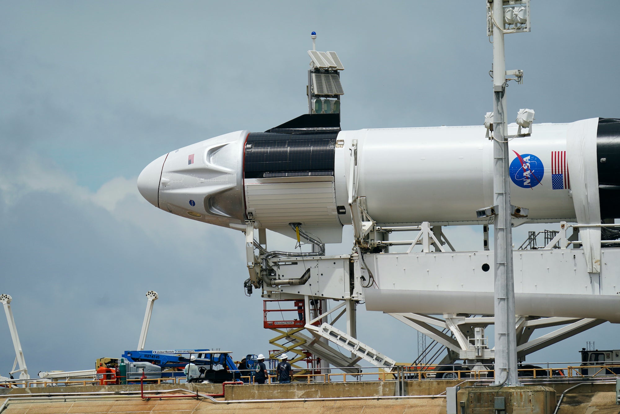 Space X, Falcon 9