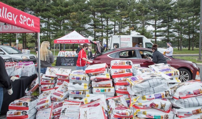 Brandywine Valley SPCA drive-thru pet food pantry