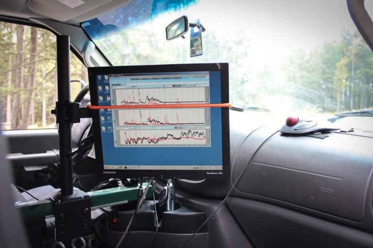 Scientists from Carnegie Mellon use mobile labs to detect methane leaks from the natural gas industry. (Reid R. Frazier/StateImpact Pennsylvania)