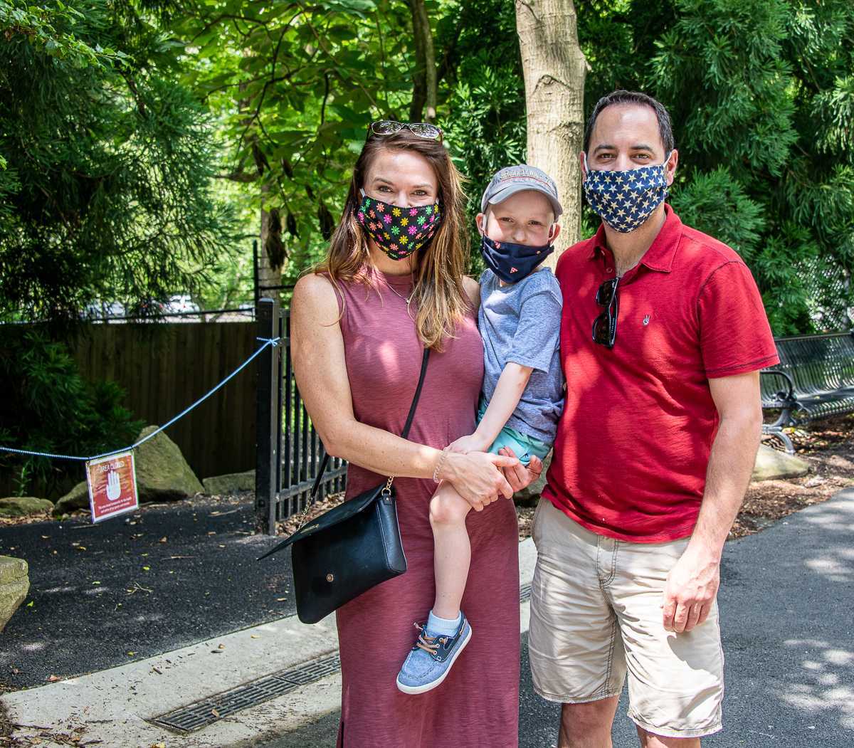 Philadelphia and Elmwood Park zoos to reopen WHYY