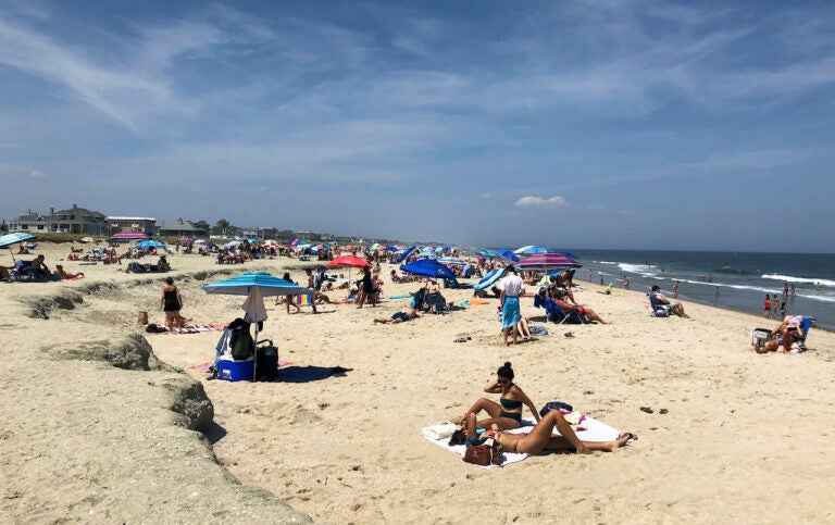 https://whyy.org/wp-content/uploads/2020/07/AP_NJ_beach_coronavirus_070620-768x483.jpg