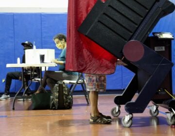 New Jersey voter casts ballot