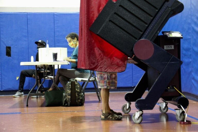 New Jersey voter casts ballot