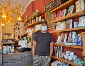 Justin Moore at Uncle Bobbie's Coffee and Books