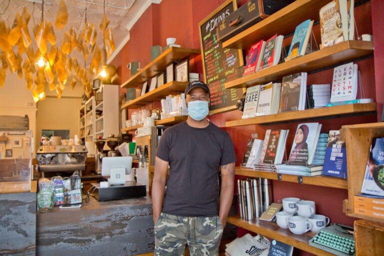 Justin Moore at Uncle Bobbie's Coffee and Books