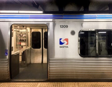 An empty SEPTA train car. (Anna Orso/Billy Penn)