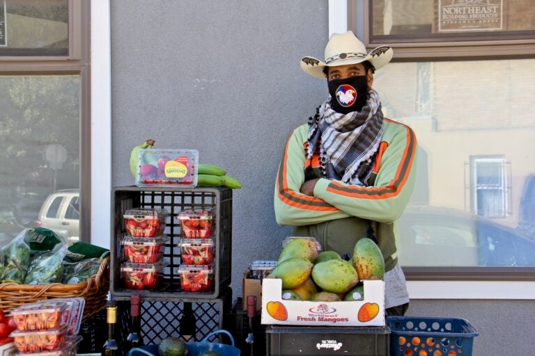 Derwood Selby opened an outdoor market on Parrish Street near Corinthian Avenue in the Francisville section of Philadelphia, selling fresh produce and his signature olive oils and balsamic vinaigrettes.(Emma Lee/WHYY)