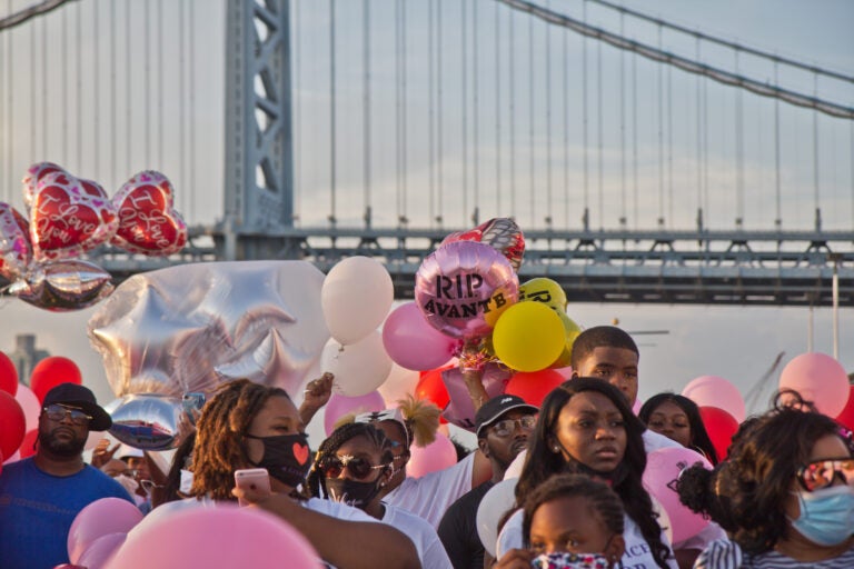 Friends and family of Avante Reynolds, a 25 year-old woman who was killed crossing the Cobbs Creek Parkway in Philadelphia, gathered on the Camden Waterfront to remember her. (Kimberly Paynter/WHYY)