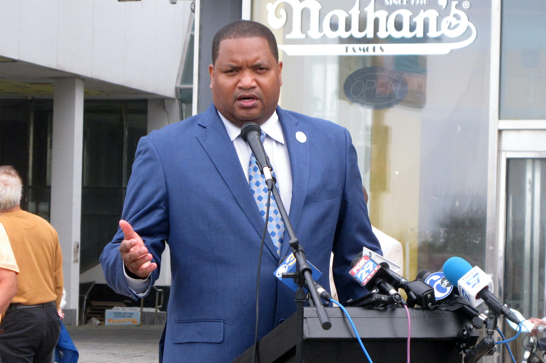 Atlantic City mayor's home searched by law enforcement - Vimarsana News