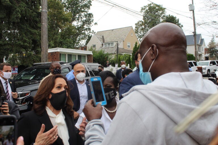 Kamala Harris speaking with Solomon Jones during a visit to Philadelphia on Thursday. (Courtesy of Solomon Jones III)