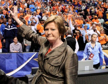 Tennessee head coach Pat Summitt waves to the fans after Tennessee defeated LSU 70-58 to win the NCAA college basketball championship game at the women's Southeastern Conference tournament on Sunday, March 4, 2012, in Nashville, Tenn. (AP Photo/Mark Humphrey)