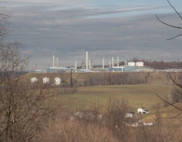 A Mark West natural gas processing plant in Washington County, Pa. (Reid Frazier/StateImpact Pennsylvania)