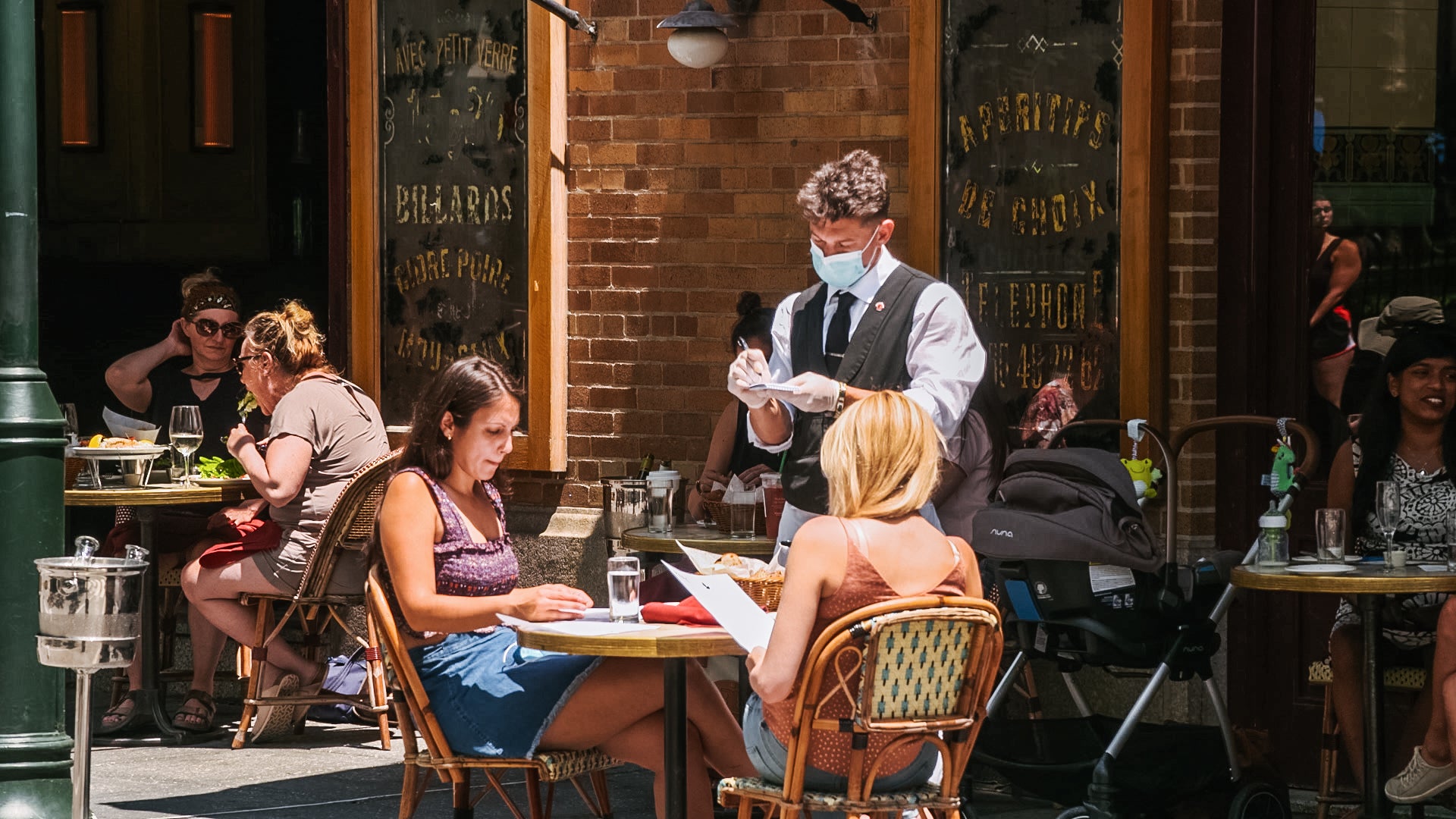 Outdoor dining at a restaurant in Philadelphia during the Coronavirus pandemic