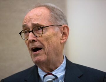 In this March 28, 2014 file photo, former Pennsylvania Gov. Dick Thornburgh recounts the Three Mile Island Nuclear Crisis during a two-day event marking the 35th anniversary of the partial core meltdown at the Three Mile Island nuclear power plant in Middletown, Pa. (Mark Pynes/The Patriot-News via AP)