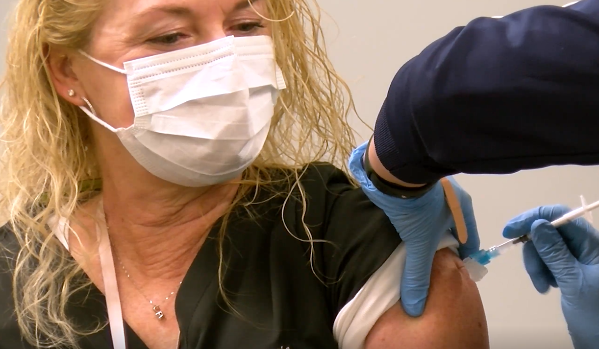 Dr. Kelly Abbrescia of Bayhealth Hospital gets vaccinated