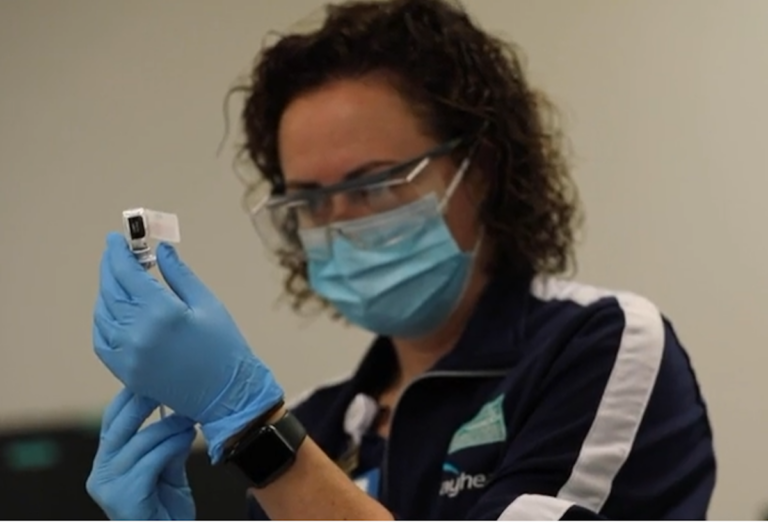 An employee Bayhealth Hospital in Dover gives a coronavirus vaccination. (Bayhealth Hospital)